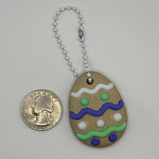 🍪 Cookie-Style Decorated Egg Keychain – 3D Printed Charm