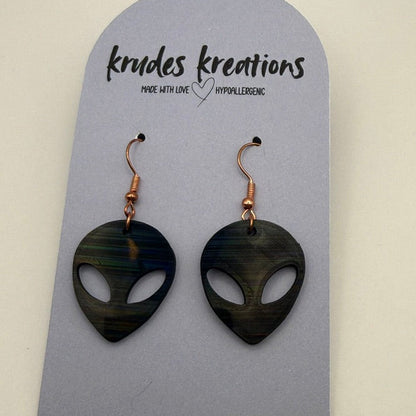 👽 Little Alien Face Earrings