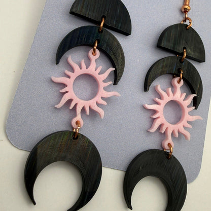 🌙✨ Lunar Sunburst Dangle Earrings