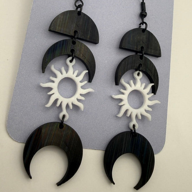 🌙✨ Lunar Sunburst Dangle Earrings